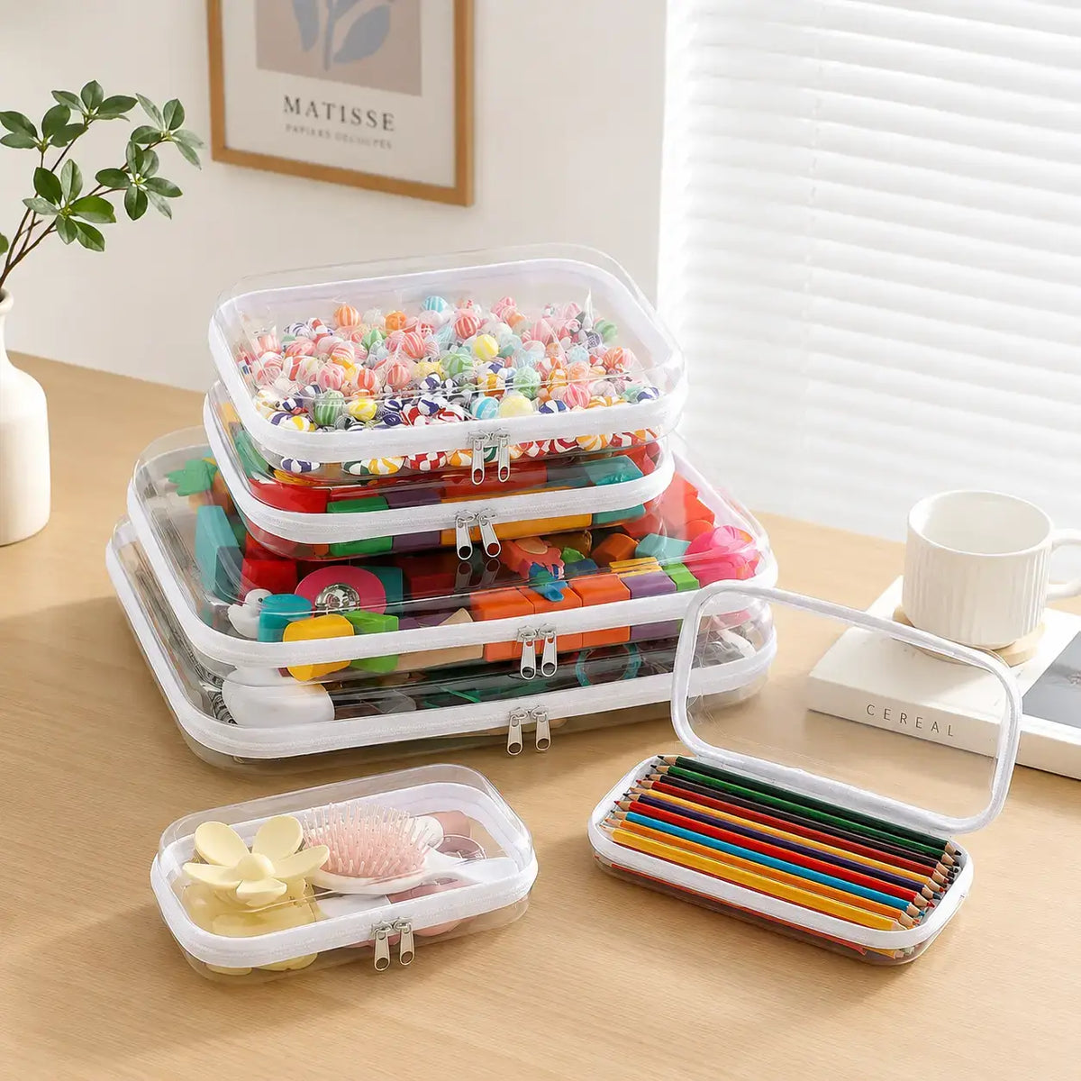 Clear Hard Plastic Zipper Case – Portable & Practical Travel Organizer 🔥