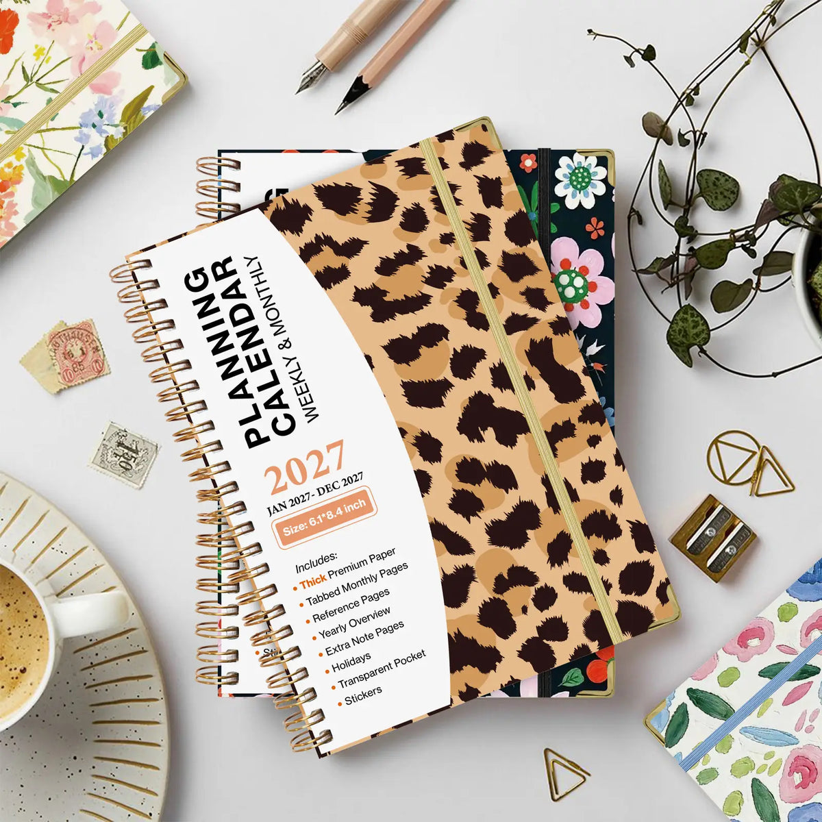 2027 Planner - Weekly and Monthly Calendar Planner Book